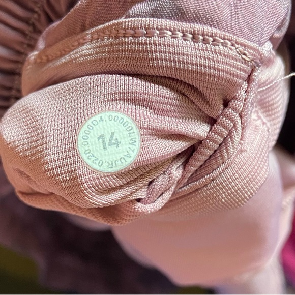 EUC lululemon athletica Pink Camo Athletic Shorts - Picture 8 of 8